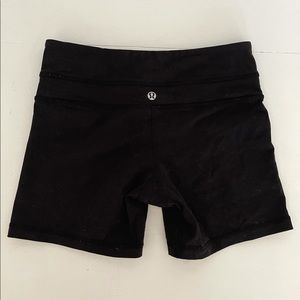 Lululemon black biker shorts size 4